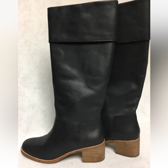 UGG Australia CARLIN BLACK TALL LEATHER HEEL BOOTS Classic Tall 1017469 Women’s - Picture 2 of 7